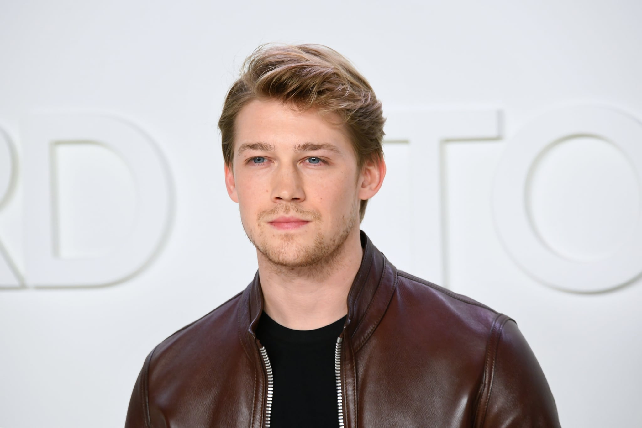 HOLLYWOOD, CALIFORNIA - FEBRUARY 07: Actor Joe Alwyn  attends the Tom Ford AW20 Show at Milk Studios on February 07, 2020 in Hollywood, California. (Photo by Mike Coppola/FilmMagic)