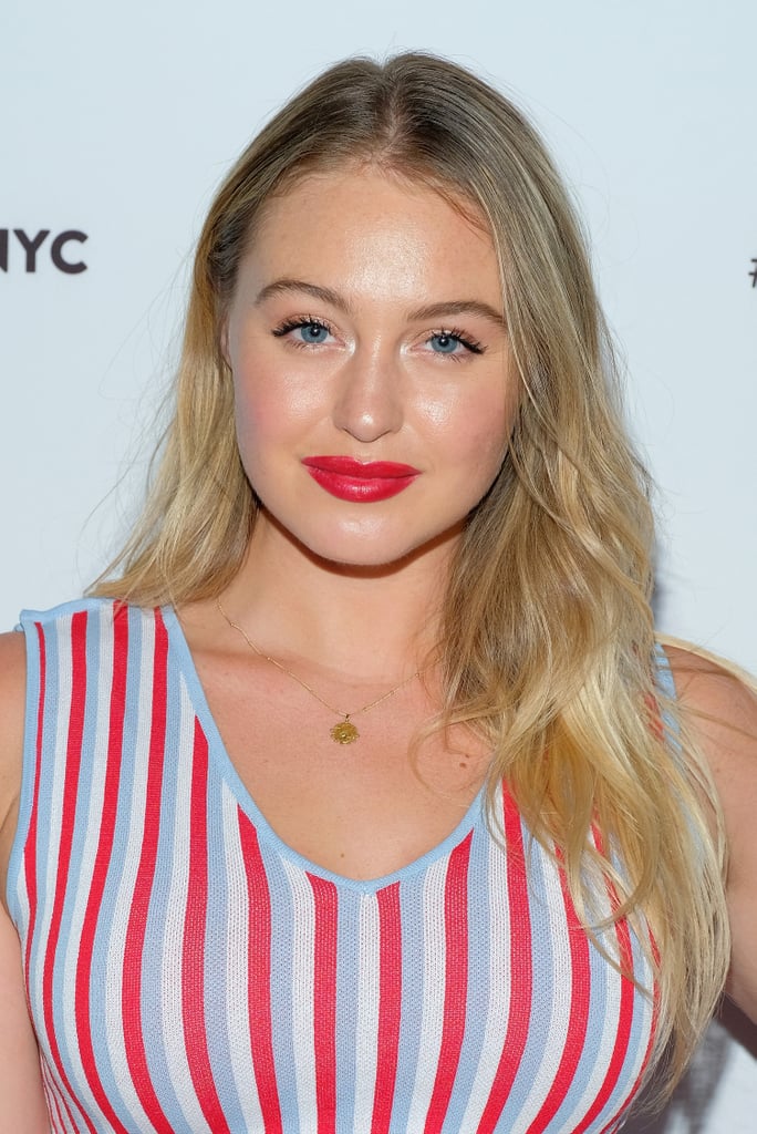 Sexy Iskra Lawerence Pictures