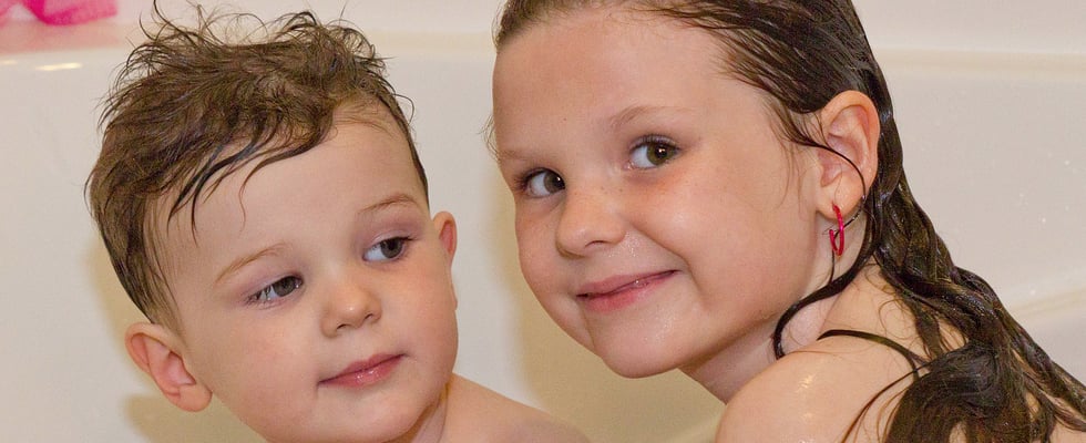 When Siblings Should Stop Bathing Together