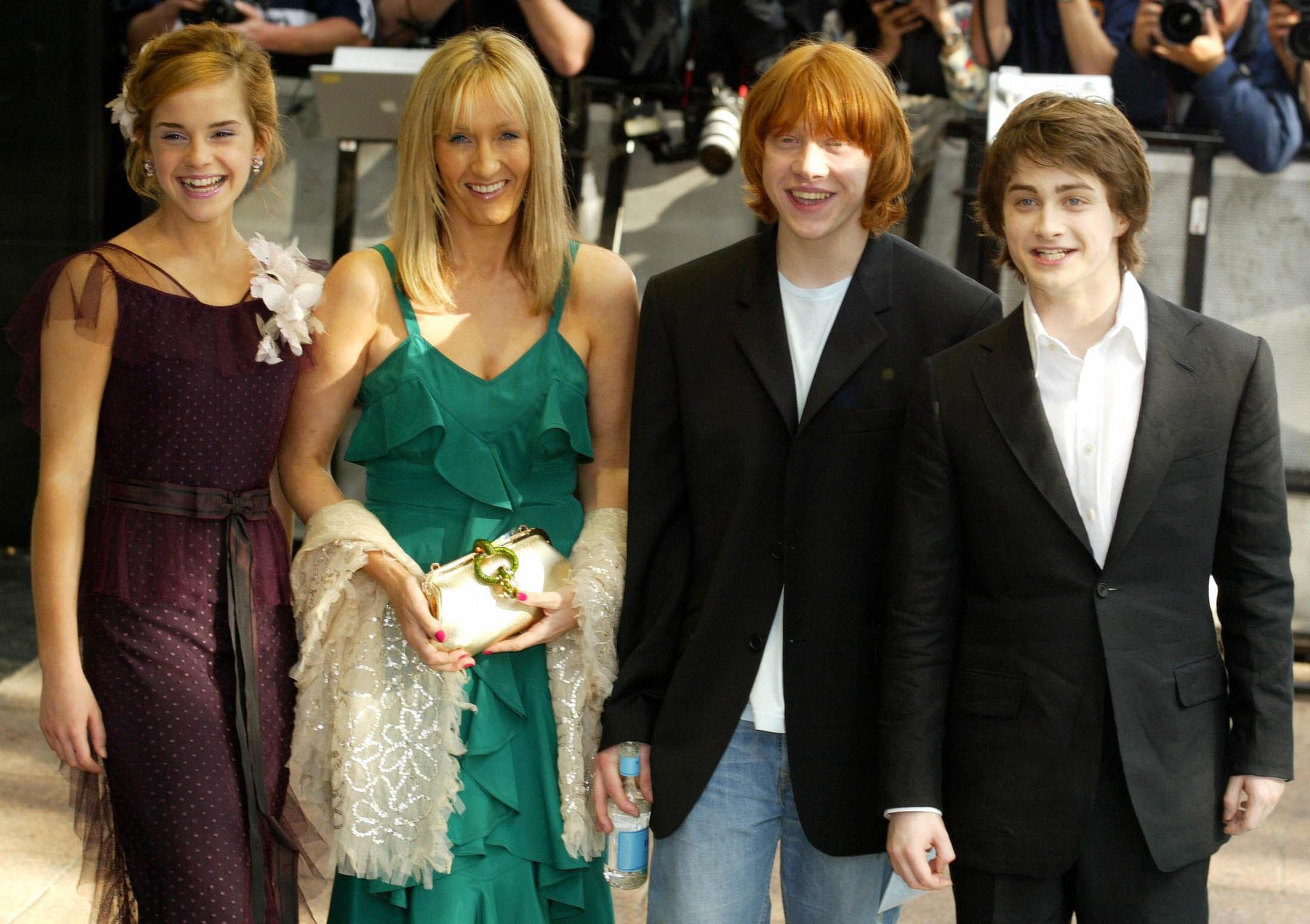 Com pequena participação de J.K. Rowling, especial Harry Potter