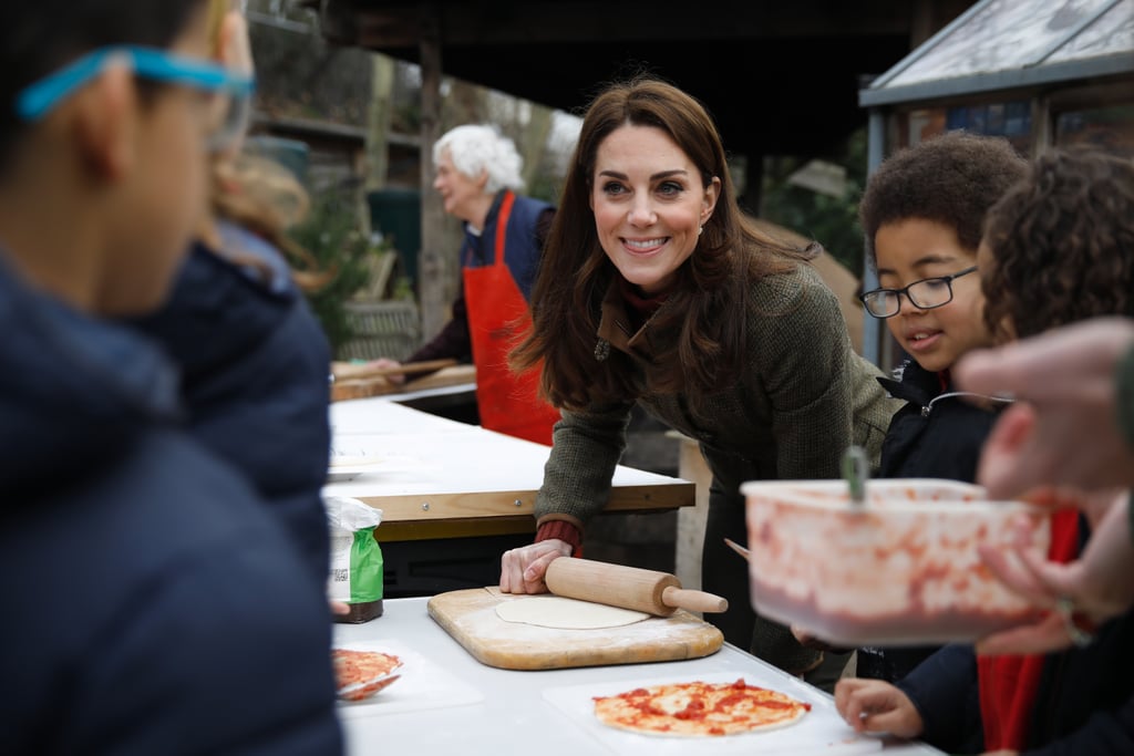 Little Girl Asks Kate Middleton If the Queen Eats Pizza