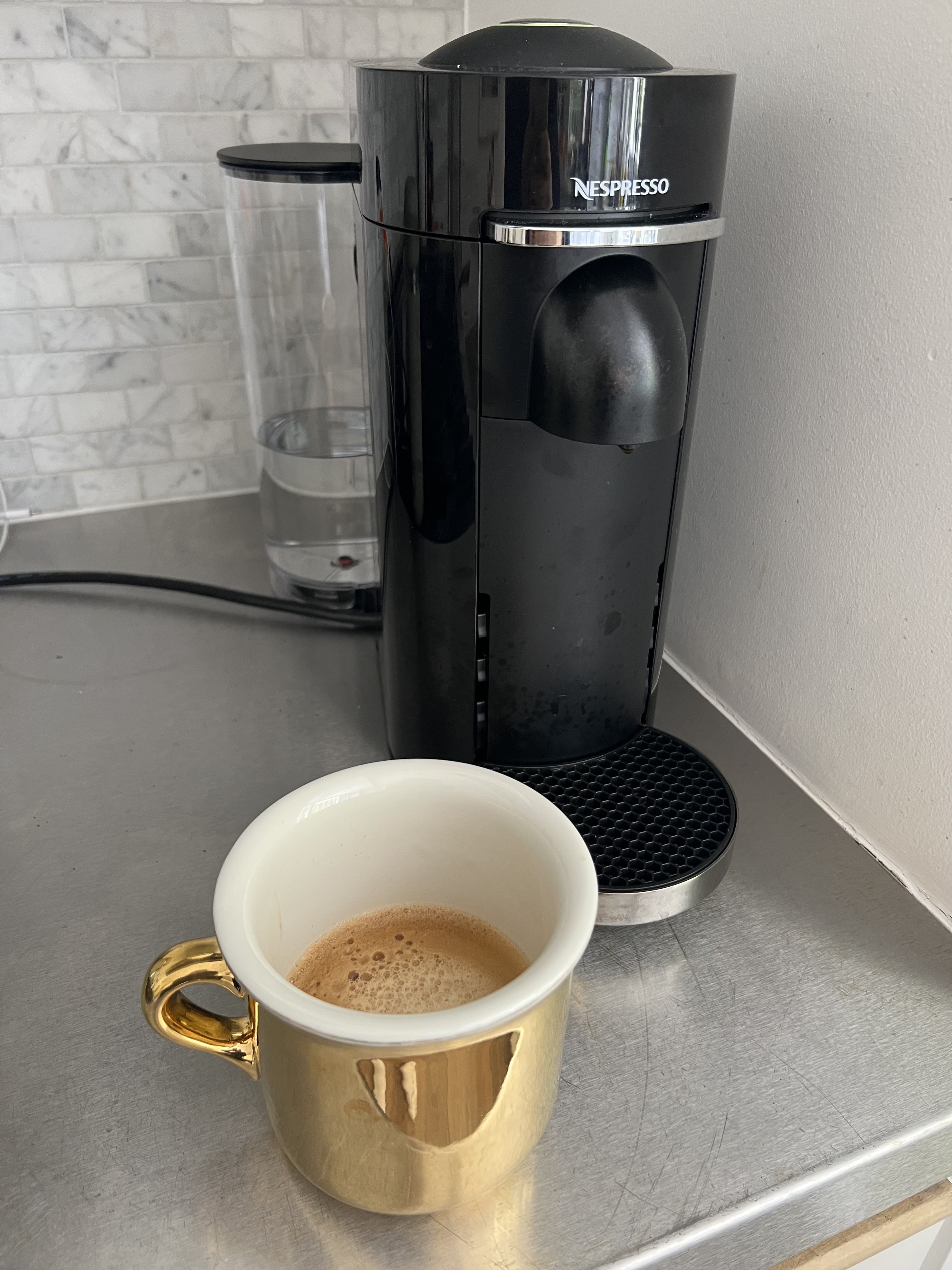Nespresso Vertuo Plus Deluxe Pod Capsule Coffee & Espresso Machine