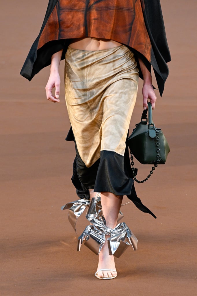 Loewe's Silver Bow Heels During Its Autumn 2022 Runway Show