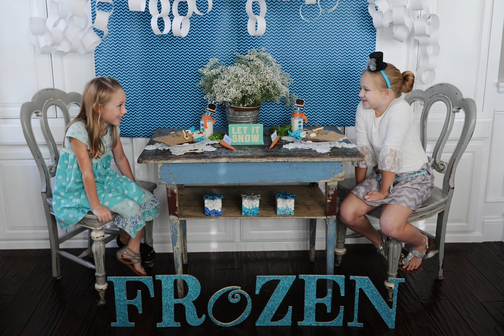 DIY Glitter Frozen Sign