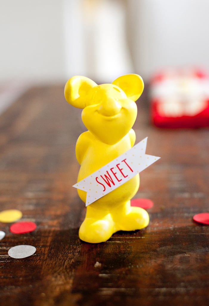 Pretty Winnie the Pooh Baby Shower Ideas