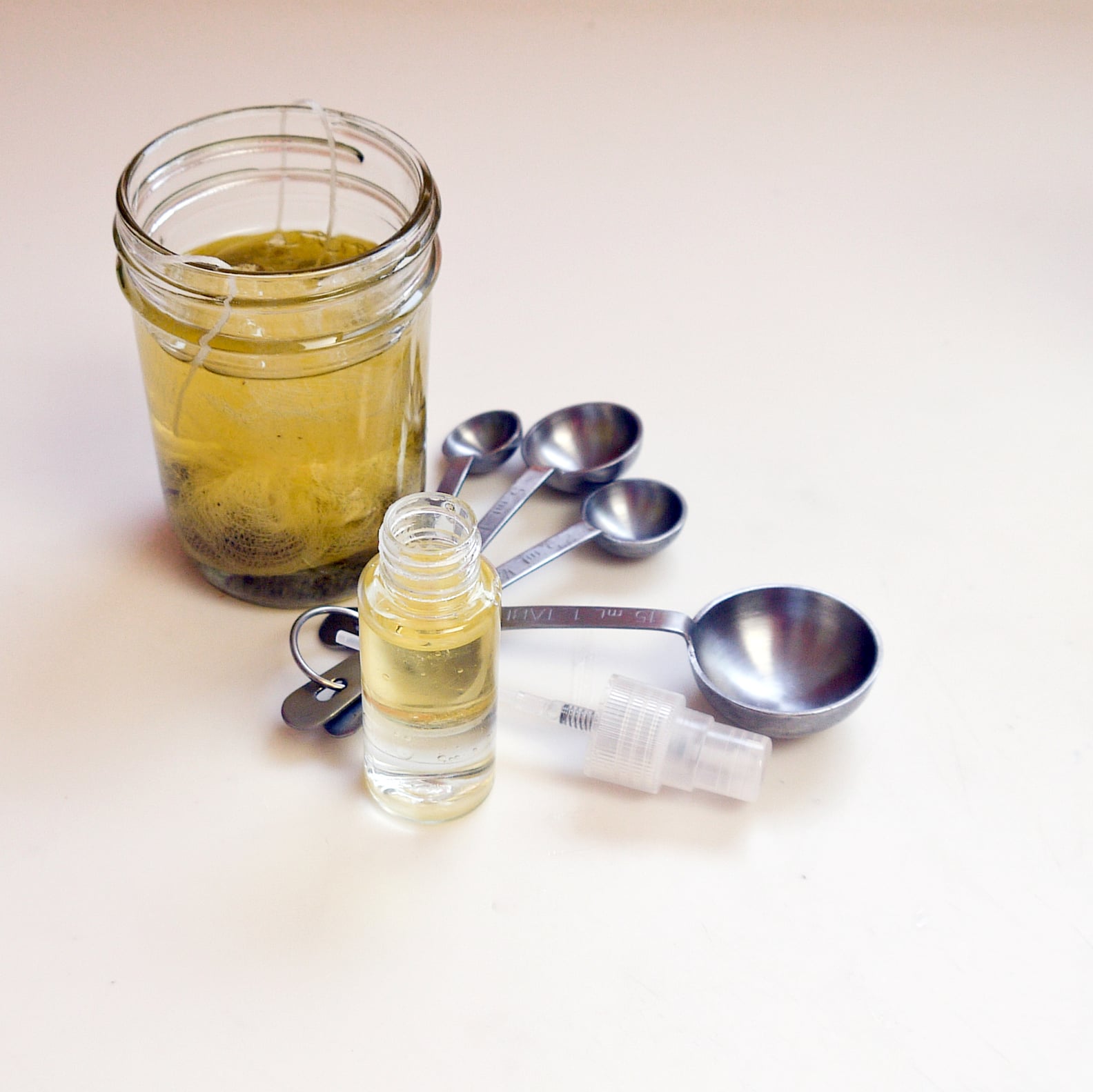 How to Make Clove Oil to Kill Mold PS Smart Living