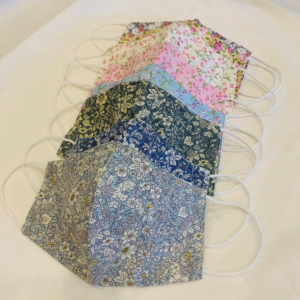 Washable Adult Fabric Face Mask With a Filter Pocket