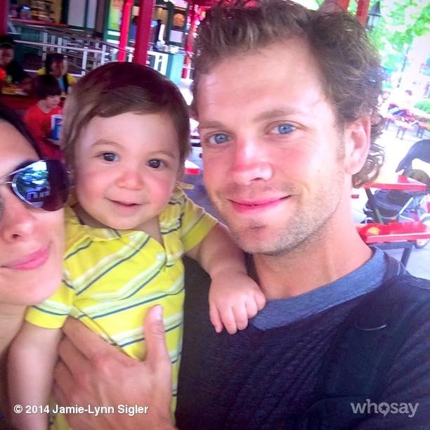Jamie-Lynn Sigler took Beau Dykstra to Hersheypark for the first time.
Source: Instagram user jamielynnsigler