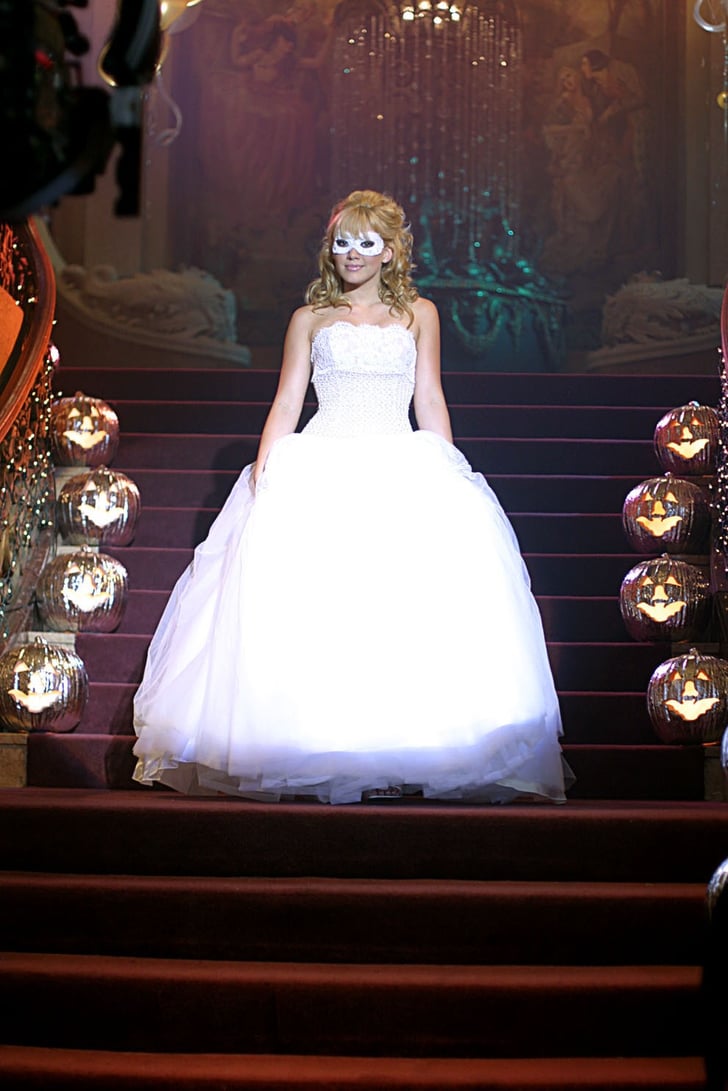 A Cinderella Story | Hilary Duff Halloween Costume Ideas | POPSUGAR