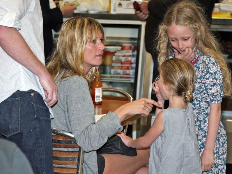 Kate Moss Takes Lila Grace And Friends Out For Food In Malibu