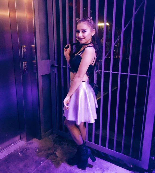 ariana grande costume at party city