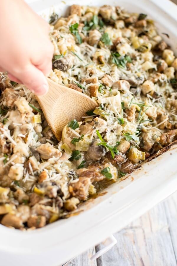 Slow-Cooker Chicken, Mushroom, and Leek Casserole