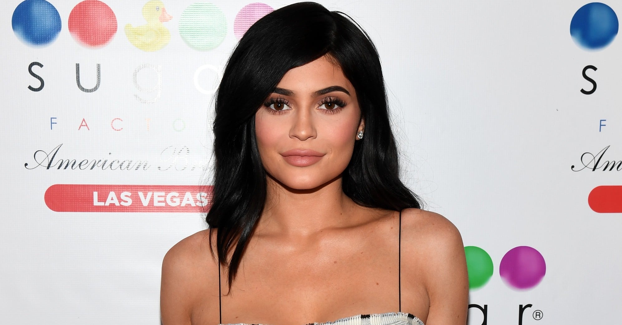 Kylie Jenner Gives Her Thigh Scar a Shout-Out — Find Out How She Got It