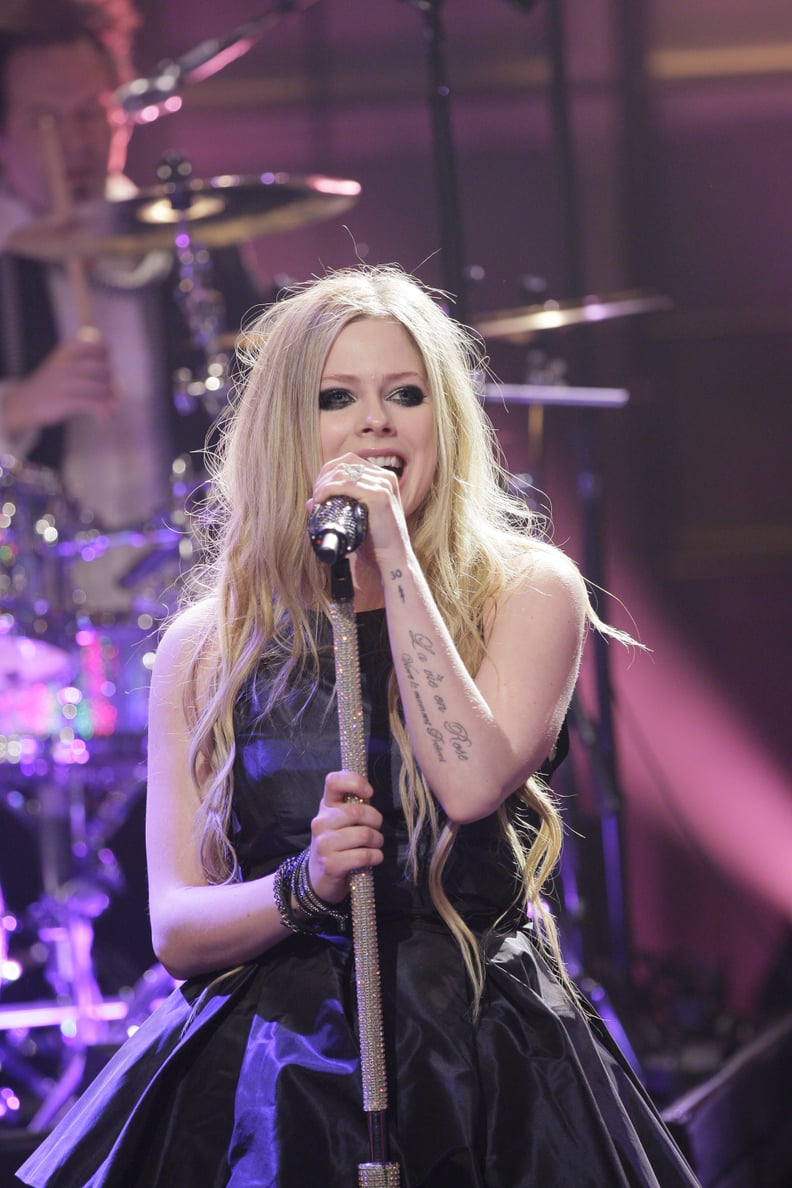 Avril Lavigne’s “La vie en Rose” Tattoo