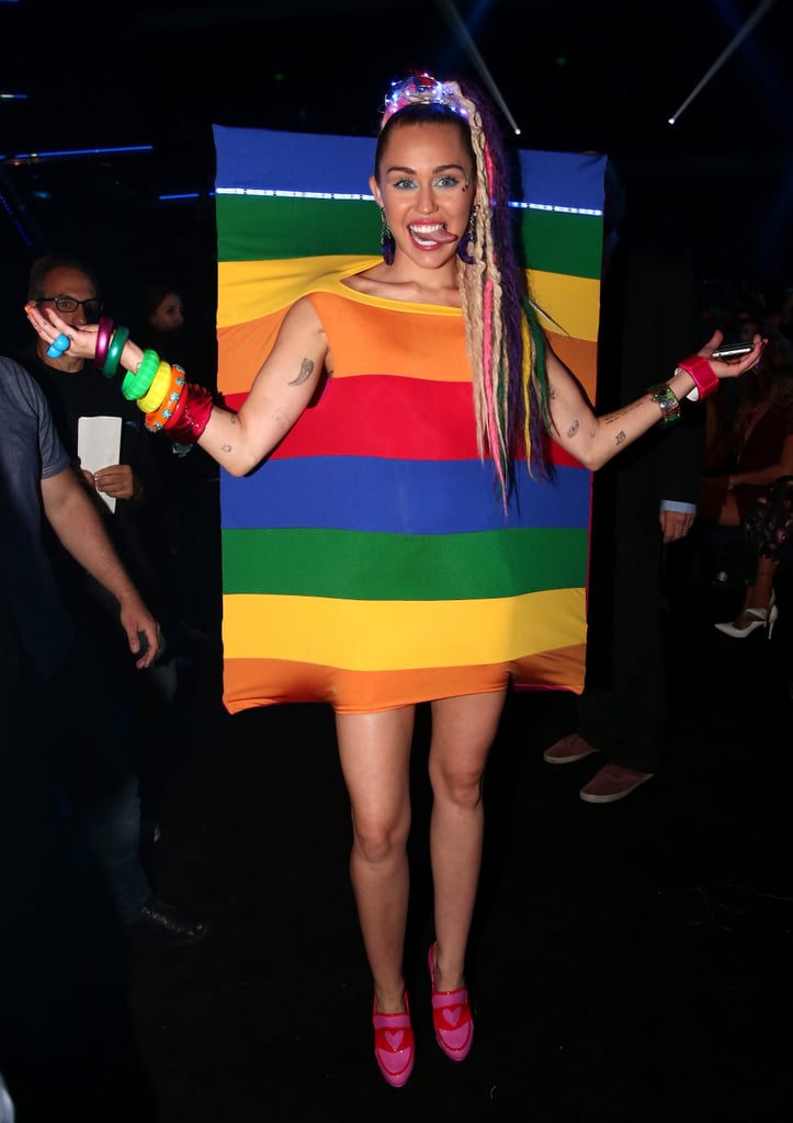 Miley Cyrus at the MTV VMAs 2015 Pictures