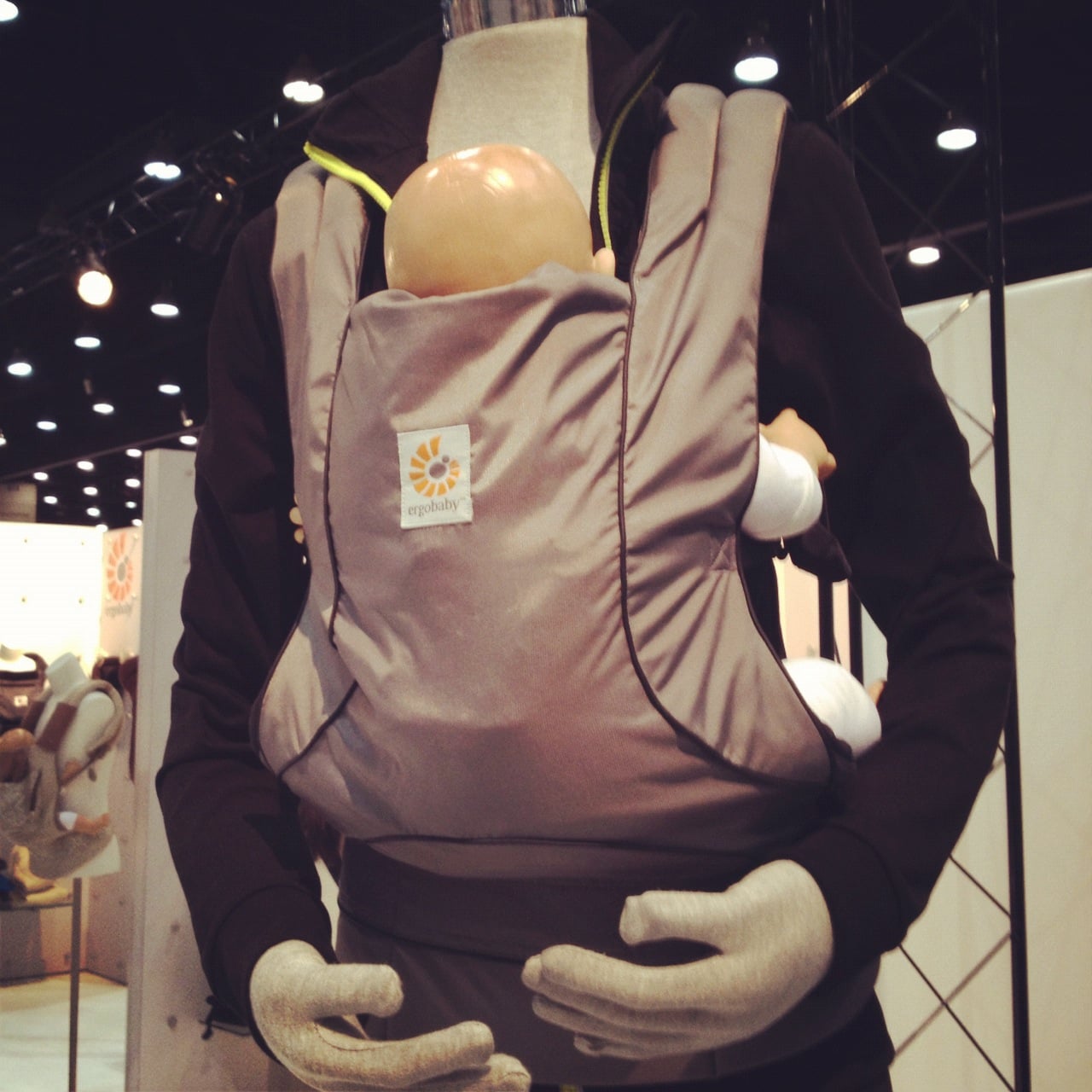 Ergobaby cheap urban chic