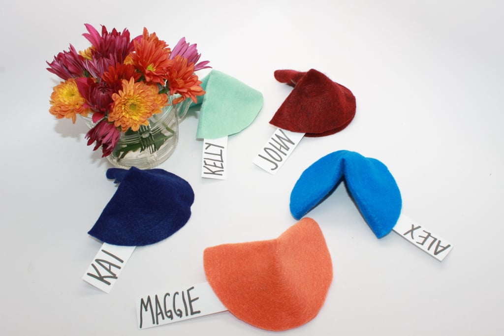 DIY Thanksgiving Fortune Cookie Place Cards
