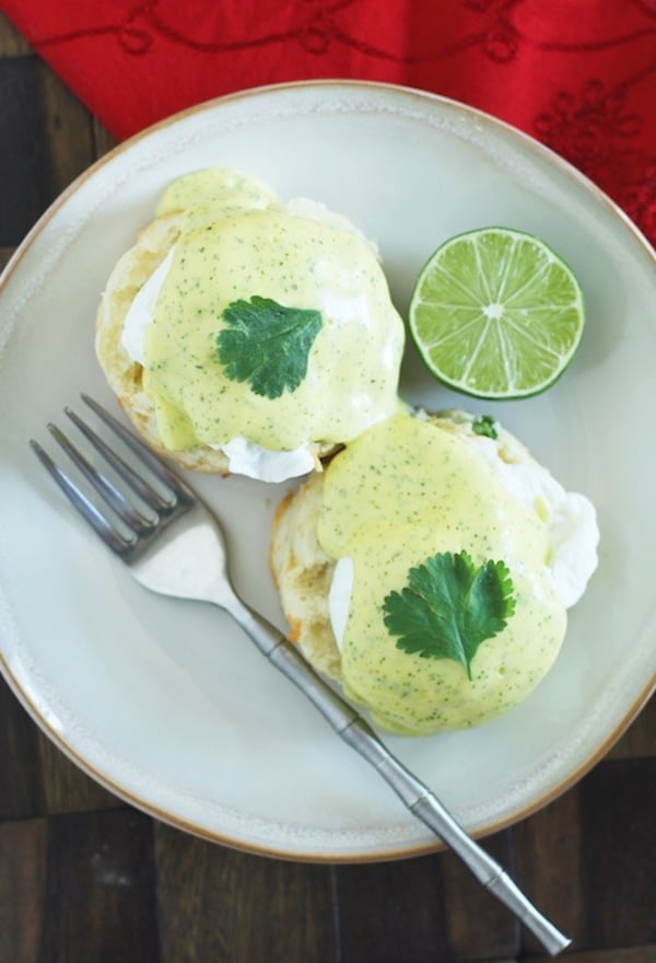 Jalapeño-Cheddar Eggs Benedict