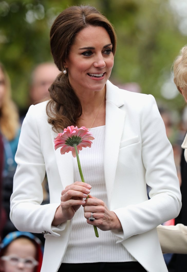 Kate Middleton Wearing Zara Jeans and Blazer in Canada 2016 POPSUGAR