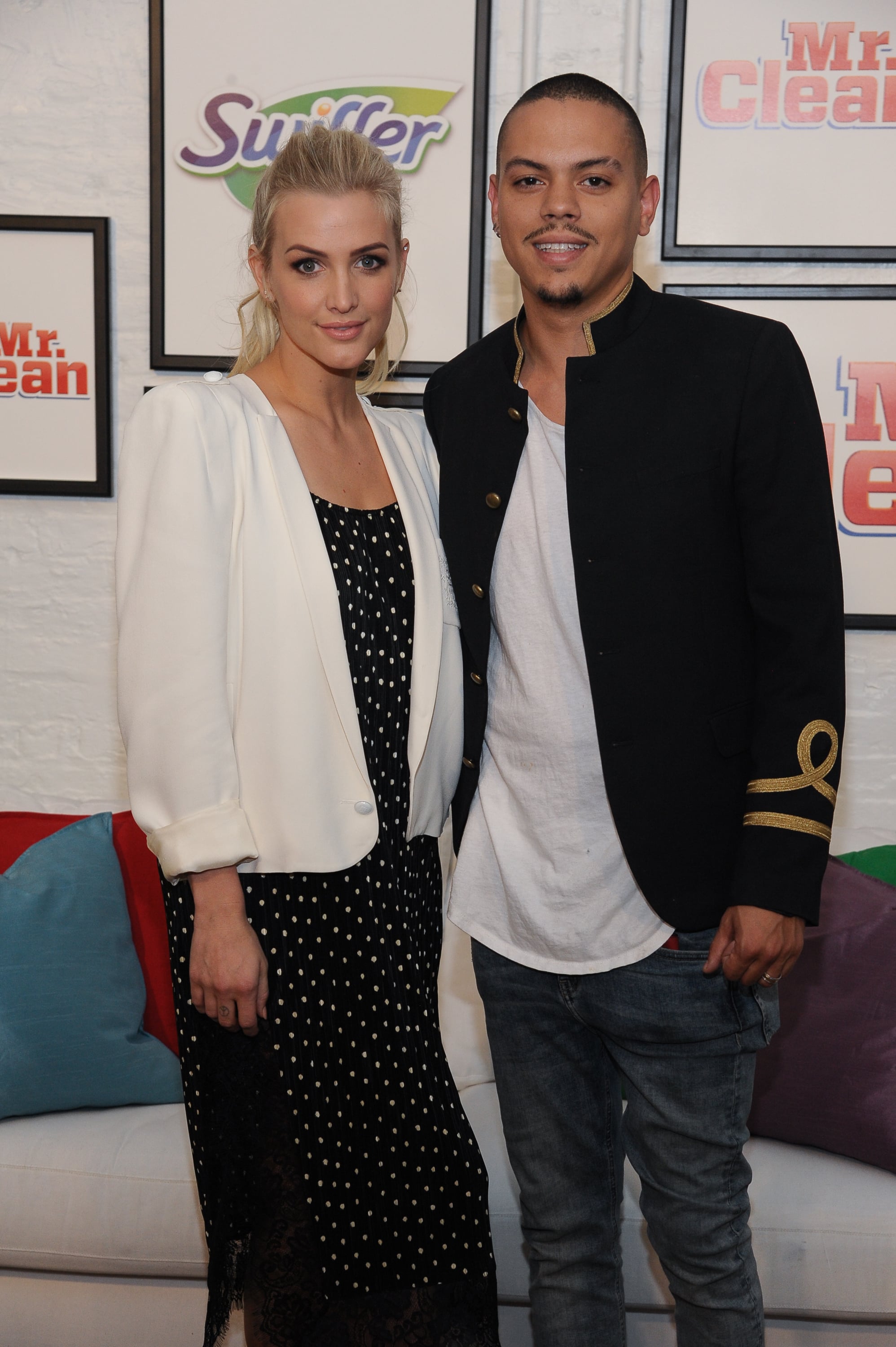 Celebrity Entertainment Ashlee Simpson And Evan Ross Show Sweet Pda At An Event In Nyc Popsugar Celebrity Photo 8