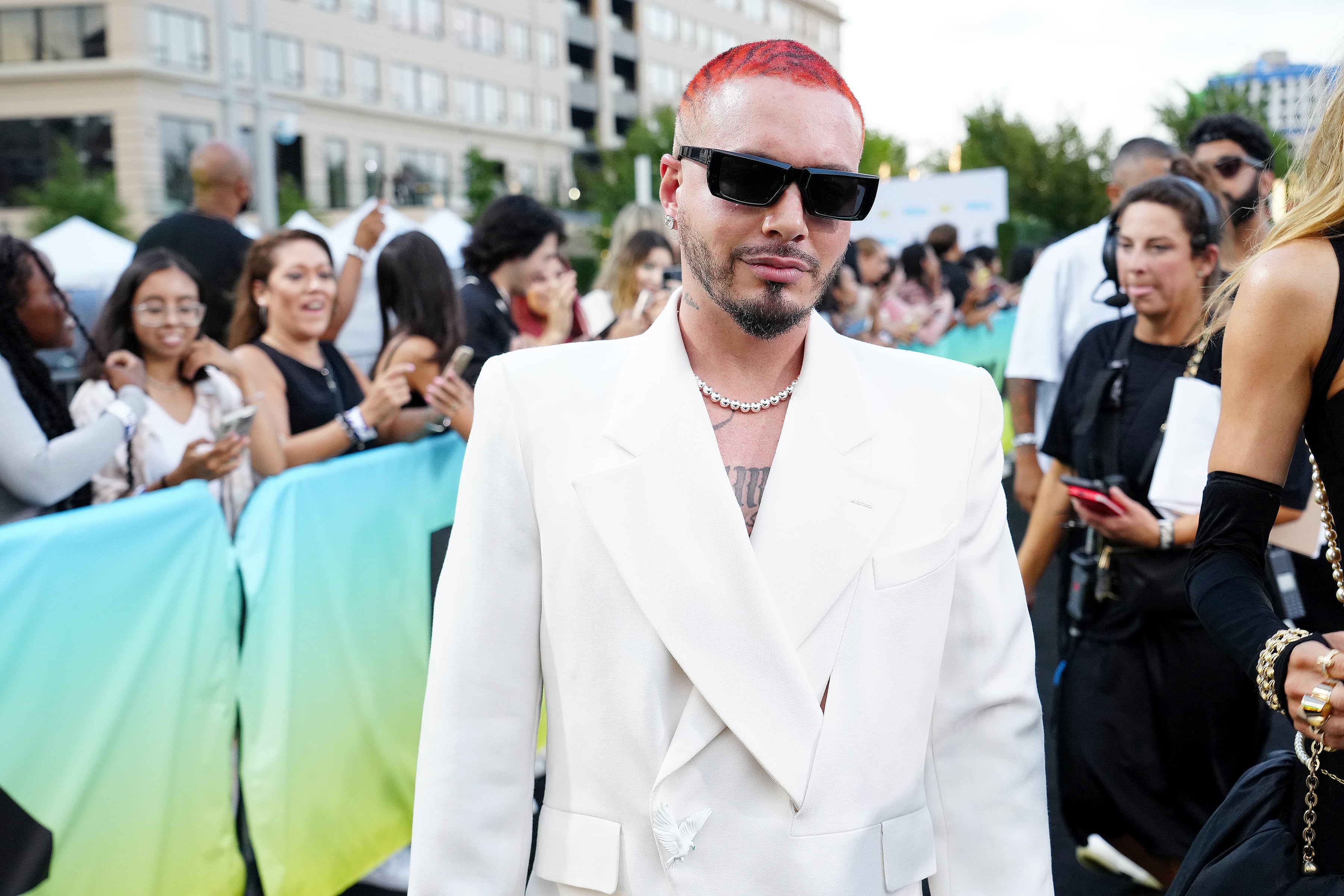 J Balvin Debuts Blue Hair Color With Red Heart at Grammys