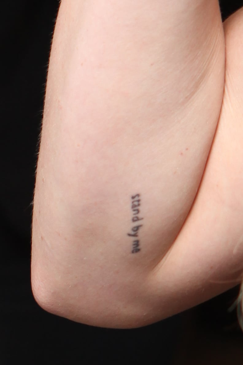 希拉里·达芙的“伴我同行”纹身