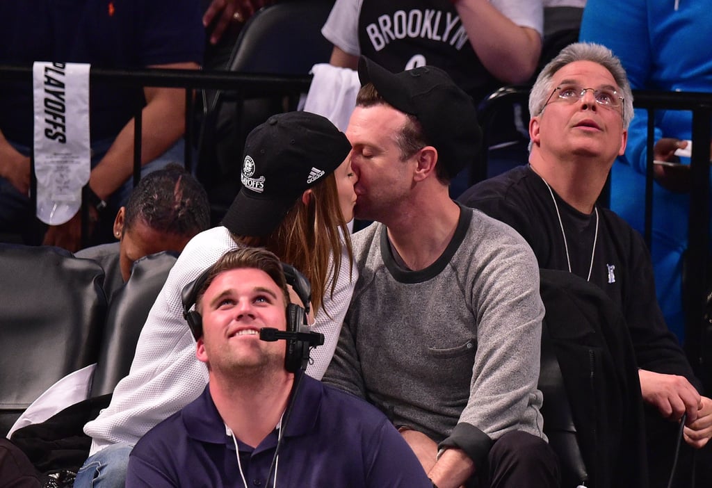 Olivia Wilde and Jason Sudeikis Kiss at Brooklyn Nets Game