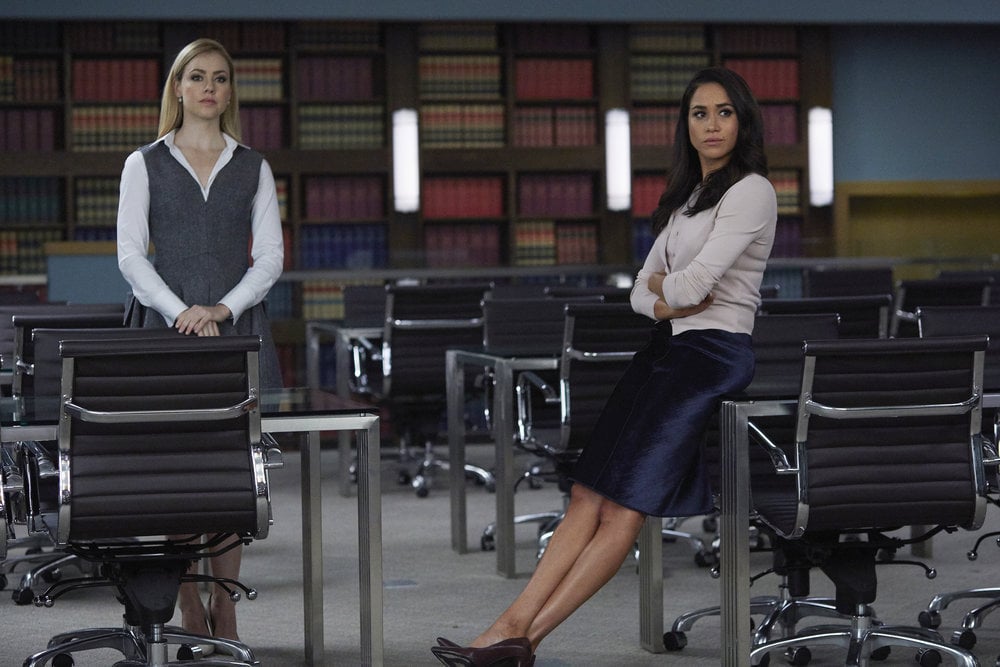 A Navy Pencil Skirt Is Suitable in Place of Black