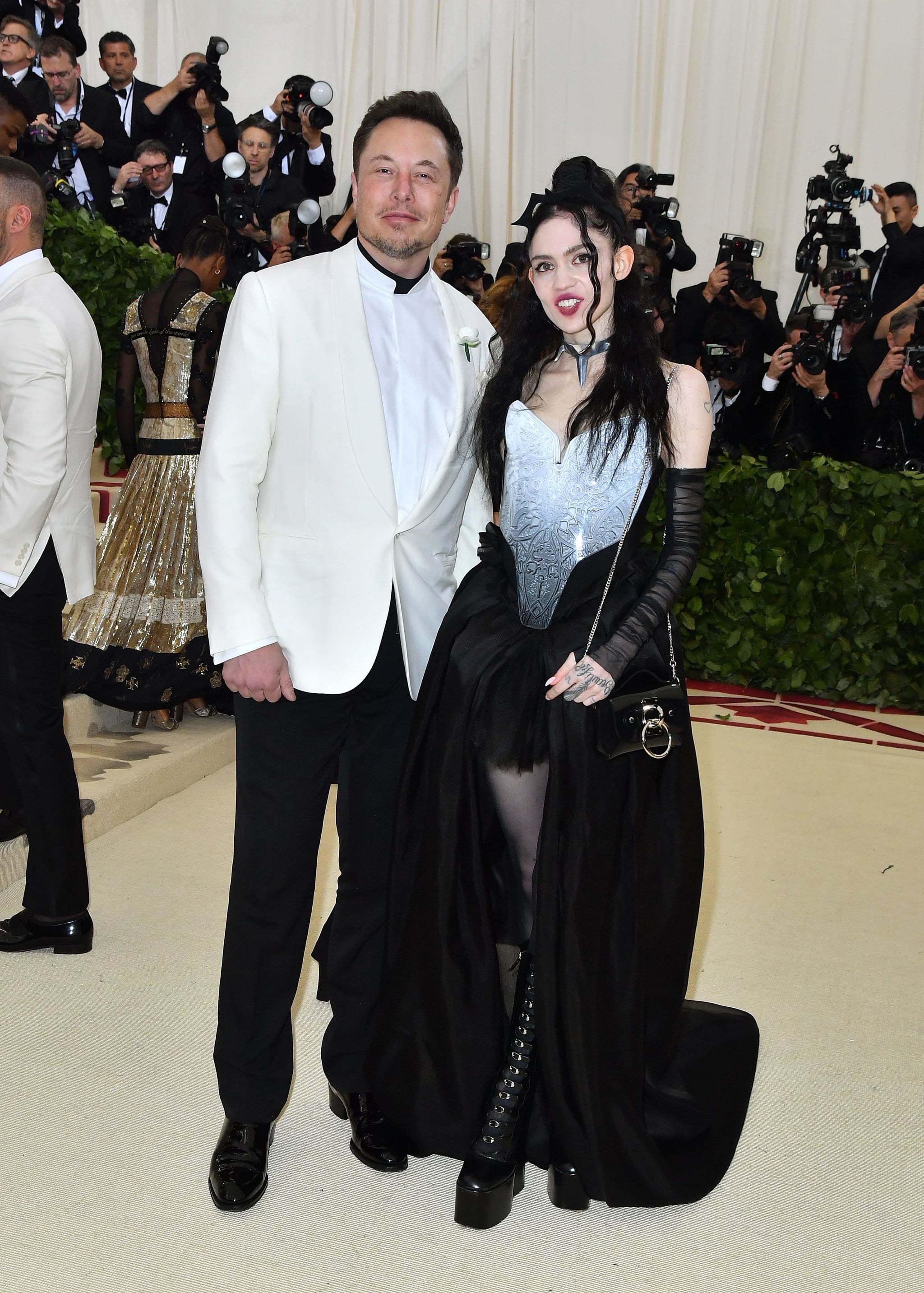 Elon Musk And Grimes Holy Pda The Met Gala Was Definitely The Place To Be For Celebrity Couples Popsugar Celebrity Photo 25