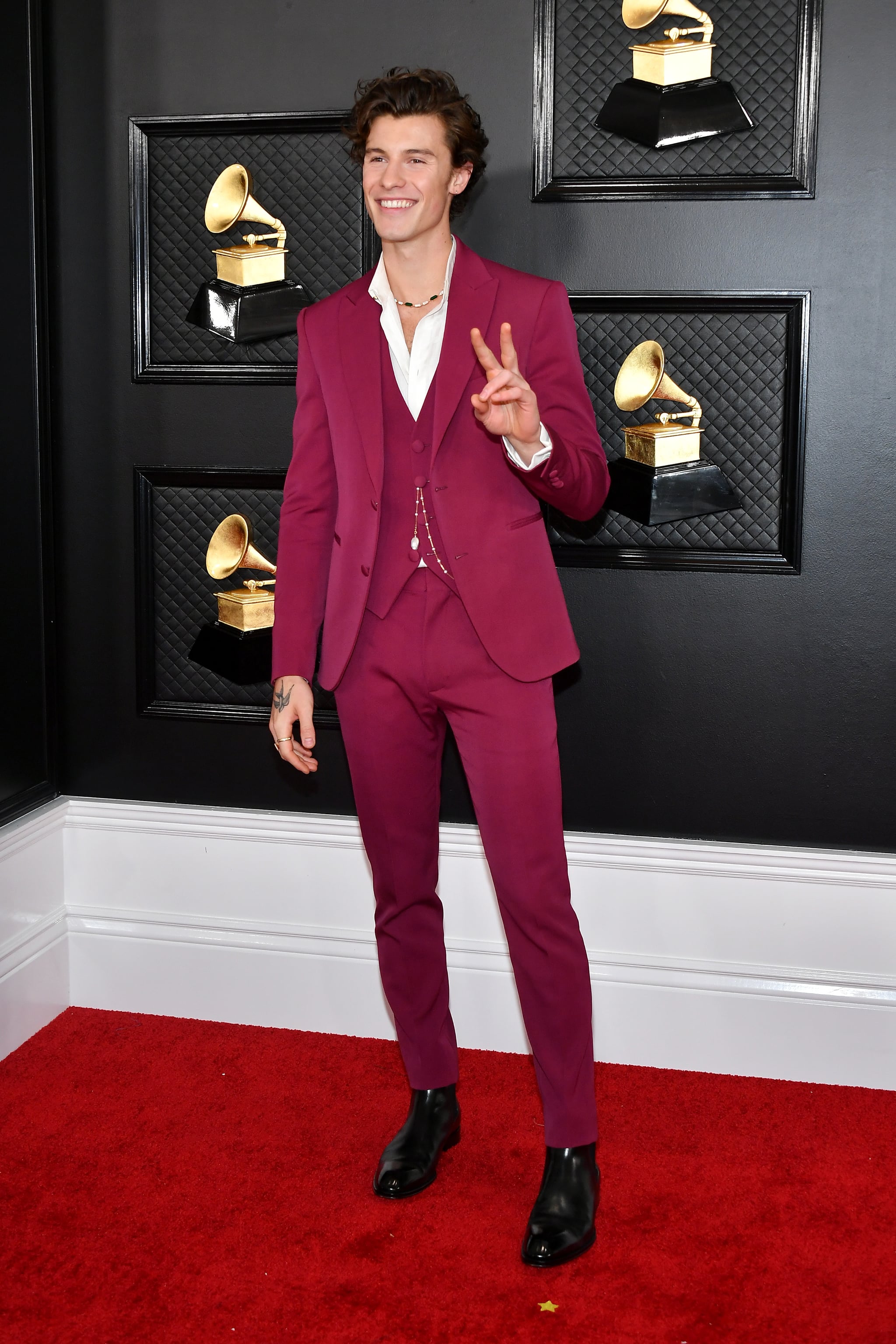 Shawn Mendes At The 2020 Grammys We Are In Awe Of These 2020 Grammys Red Carpet Looks See The Best Outfits Now Popsugar Fashion Photo 99