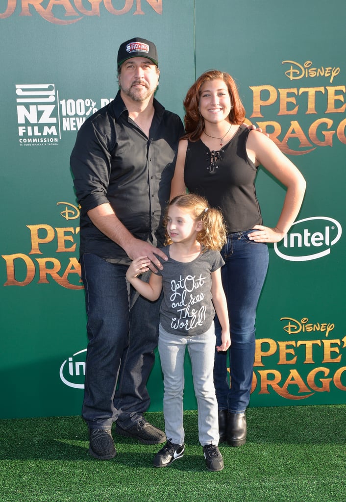 Joey Fatone With His Daughters at Pete's Dragon Premiere