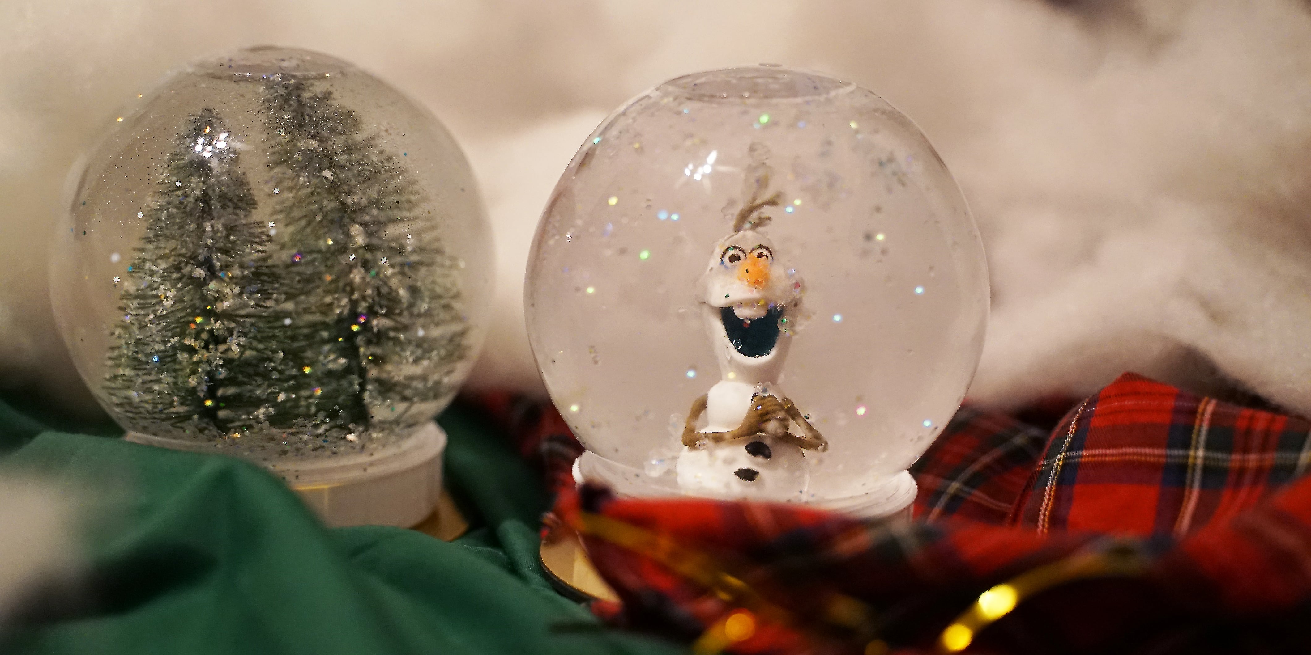 DIY Glitter Snow Globe : 3 Steps - Instructables
