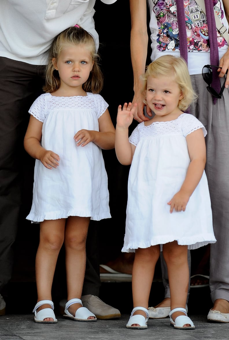 Princess Leonor and Infanta Sofía in 2009