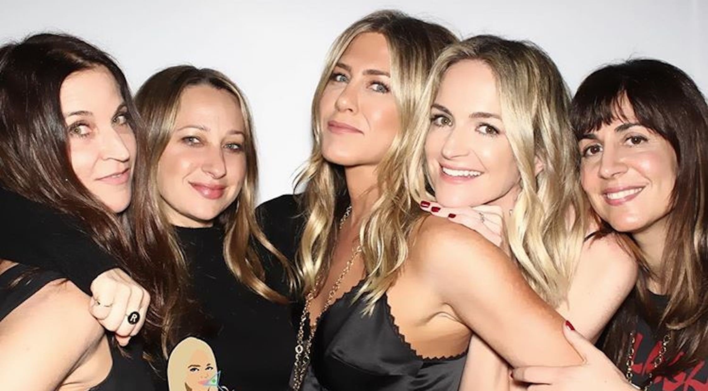 Jennifer Aniston at Molly McNearney’s Birthday Party 2018 | PS Celebrity