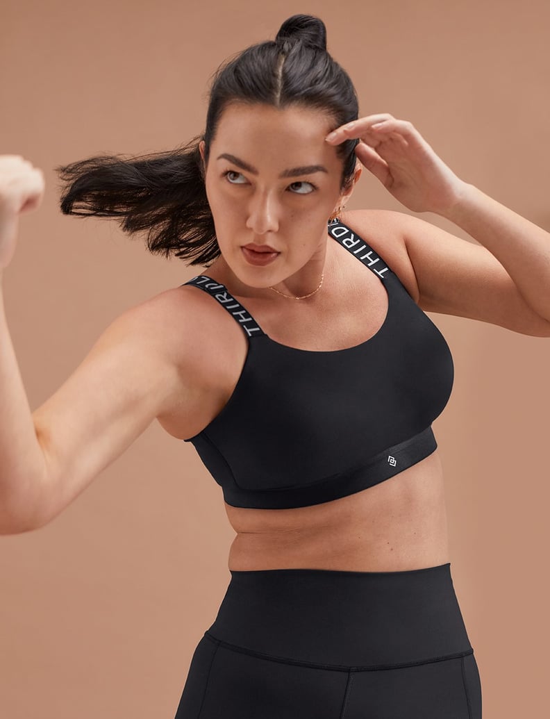 Comfortable strappy sports bra For High-Performance 