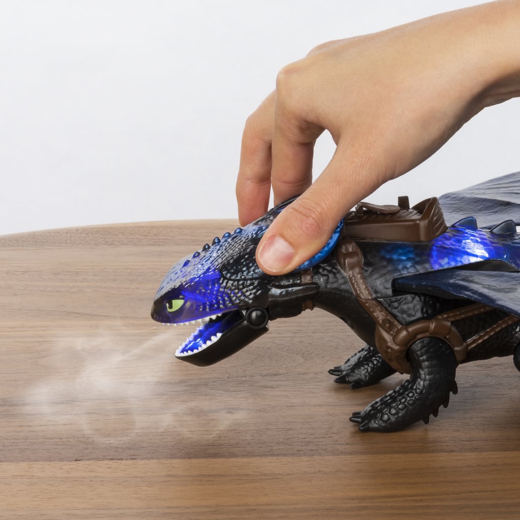 Dreamworks How to Train Your Dragon Giant Fire Breathing Toothless
