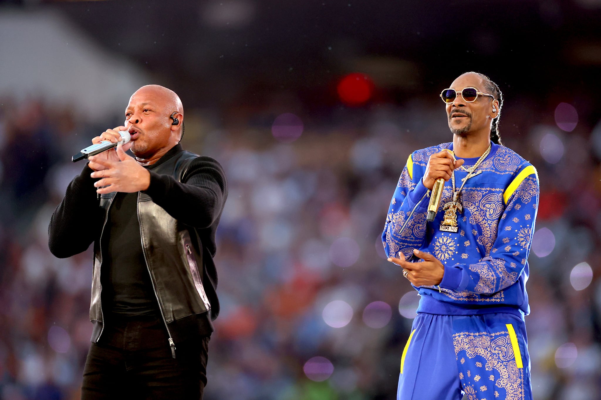 INGLEWOOD, CALIFORNIA - FEBRUARY 13: (L-R) Dr. Dre and Snoop Dogg perform during the Pepsi Super Bowl LVI Halftime Show at SoFi Stadium on February 13, 2022 in Inglewood, California. (Photo by Kevin C. Cox/Getty Images)