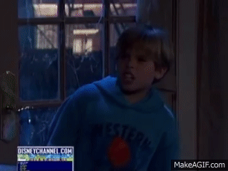 Zack and Cody Check Out the Haunted Suite For Themselves
