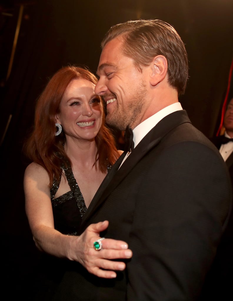 Leo got even more love from Julianne Moore backstage after his big win.