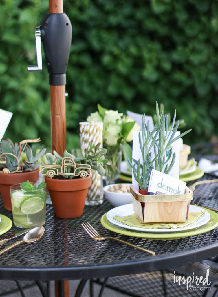 Elaborate Al Fresco Tablescapes