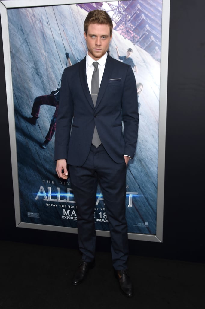 Celebrities at Allegiant NYC Premiere 2016 | Pictures