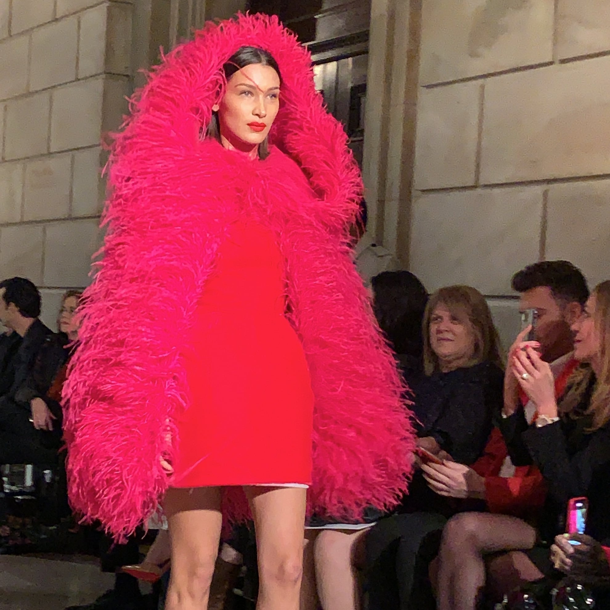 Oscar de la renta red coat store
