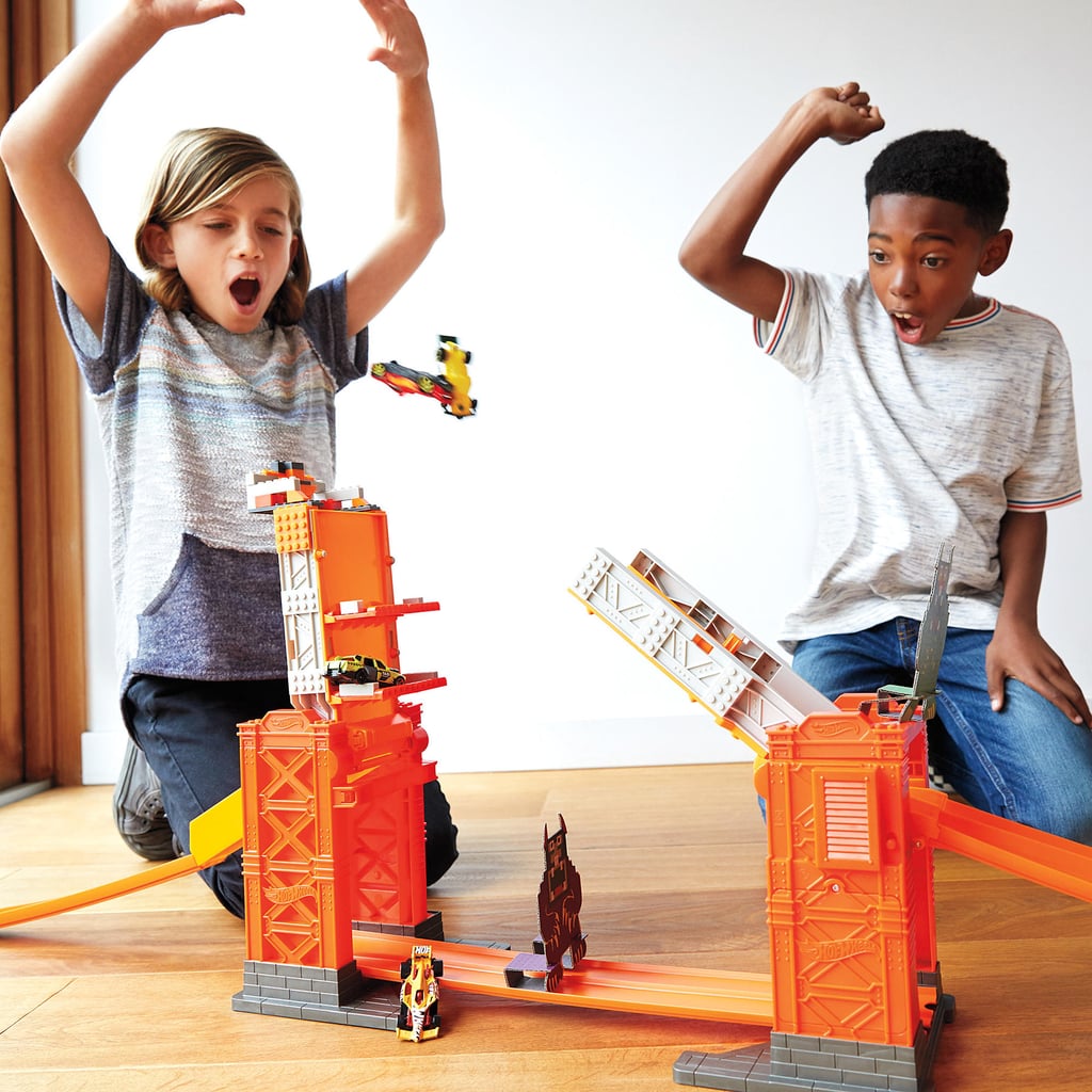 Hot Wheels Track Builder Stunt Bridge Kit