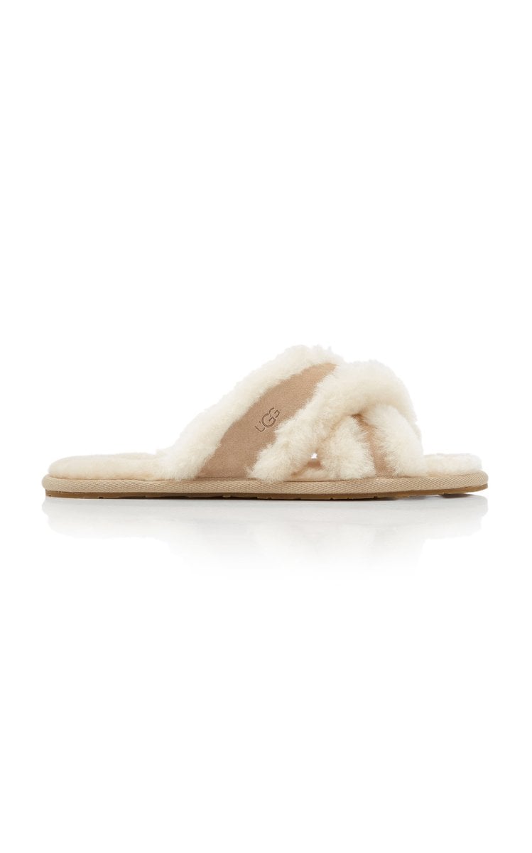 Cute Slippers: Ugg Scuffita Sheepskin Sandals