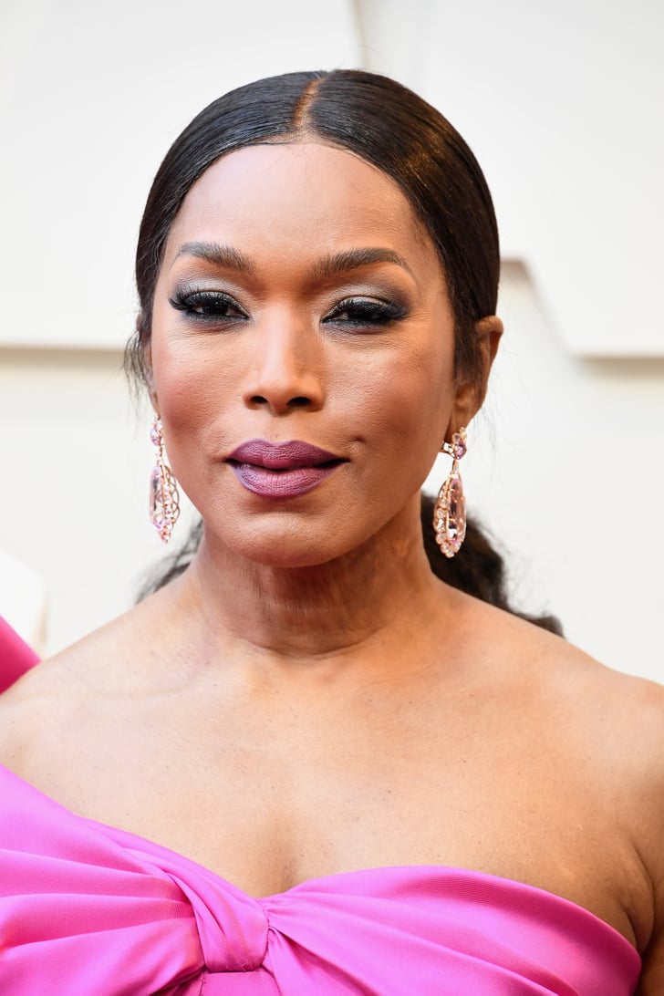 Angela Bassett Celebrity Hair and Makeup at the 2019 Oscars