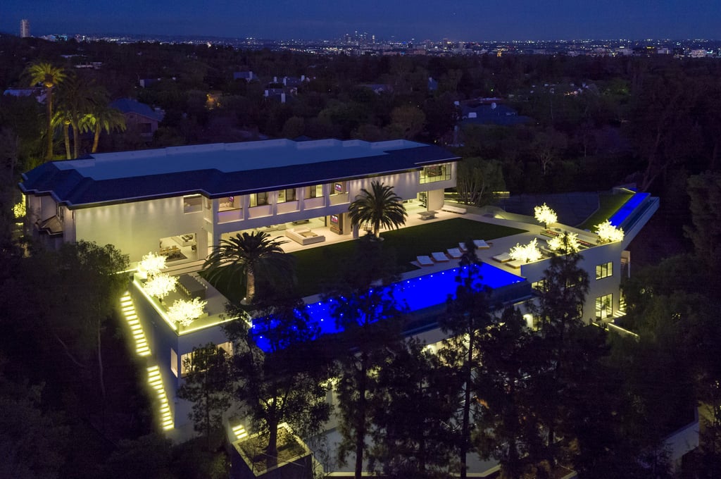 Jay Z and Beyonce Purchasing LA Mansion