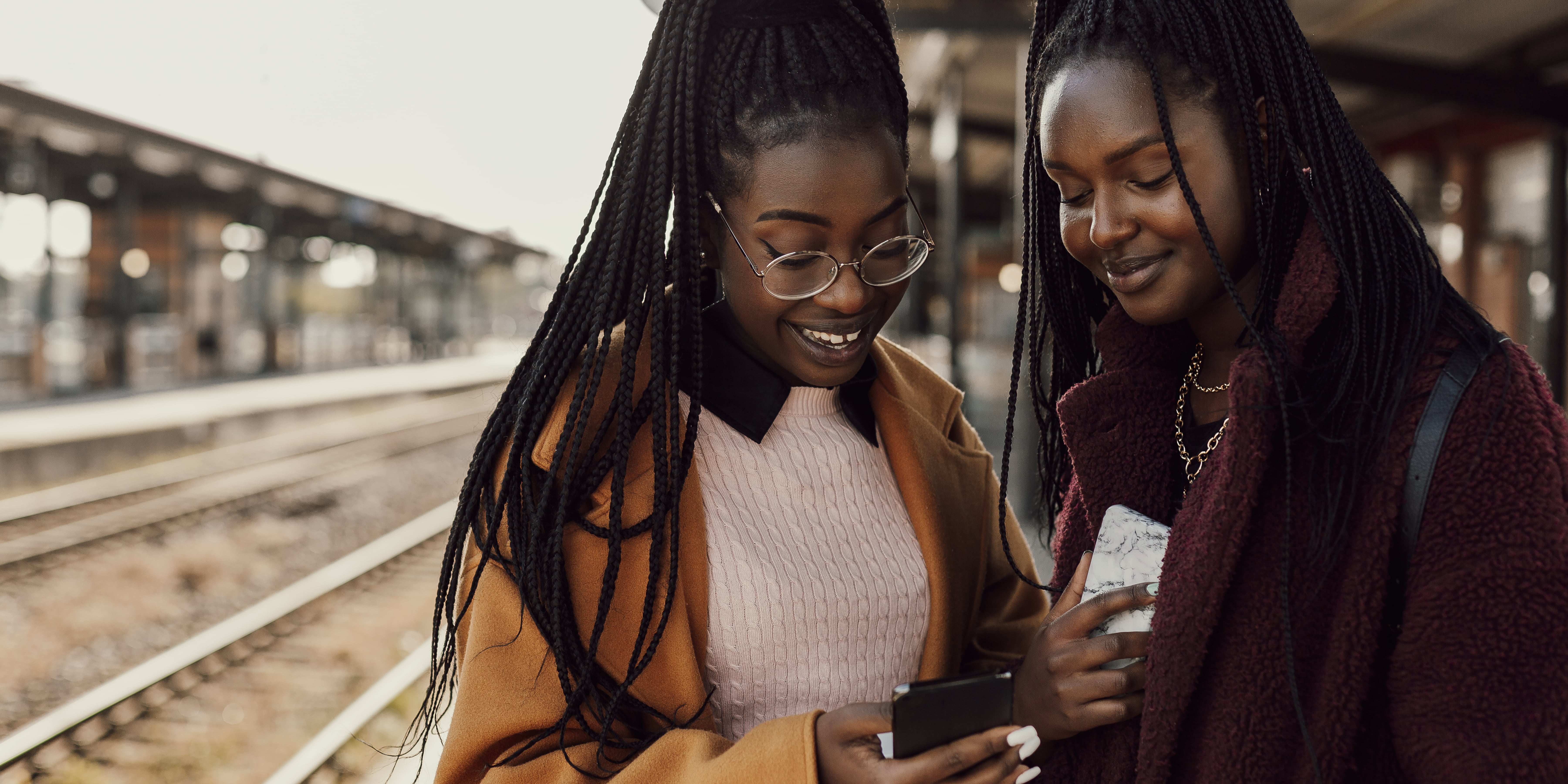 How to Actually Get on Raya, According to a Dating-App Insider