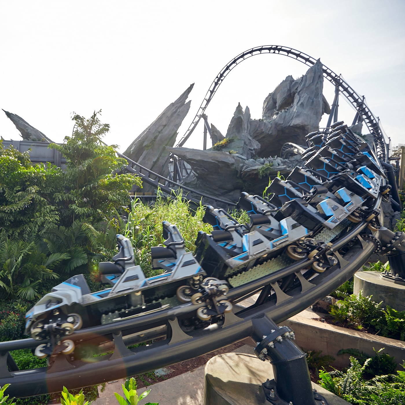 Universal Orlando Jurassic World VelociCoaster Opening Date | POPSUGAR  Smart Living