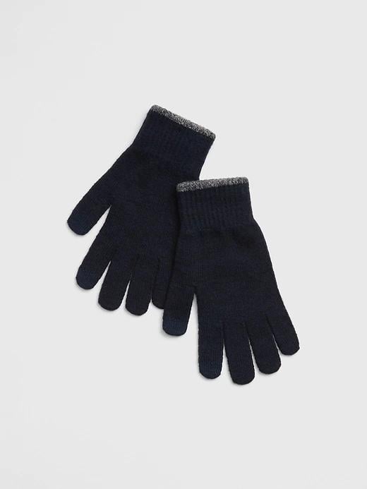 Thanks to this pair of Smartphone Gloves ($15), he'll never have to stop using his favorite tech accessories.