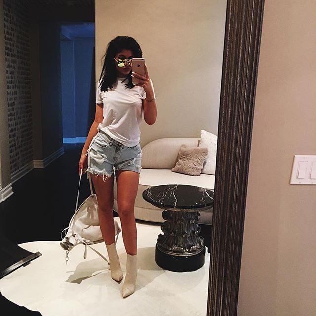 Kylie's Foyer